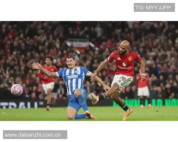 姆伯莫梅开二度助曼联赢得胜利荣膺英超第9轮最佳球员称号